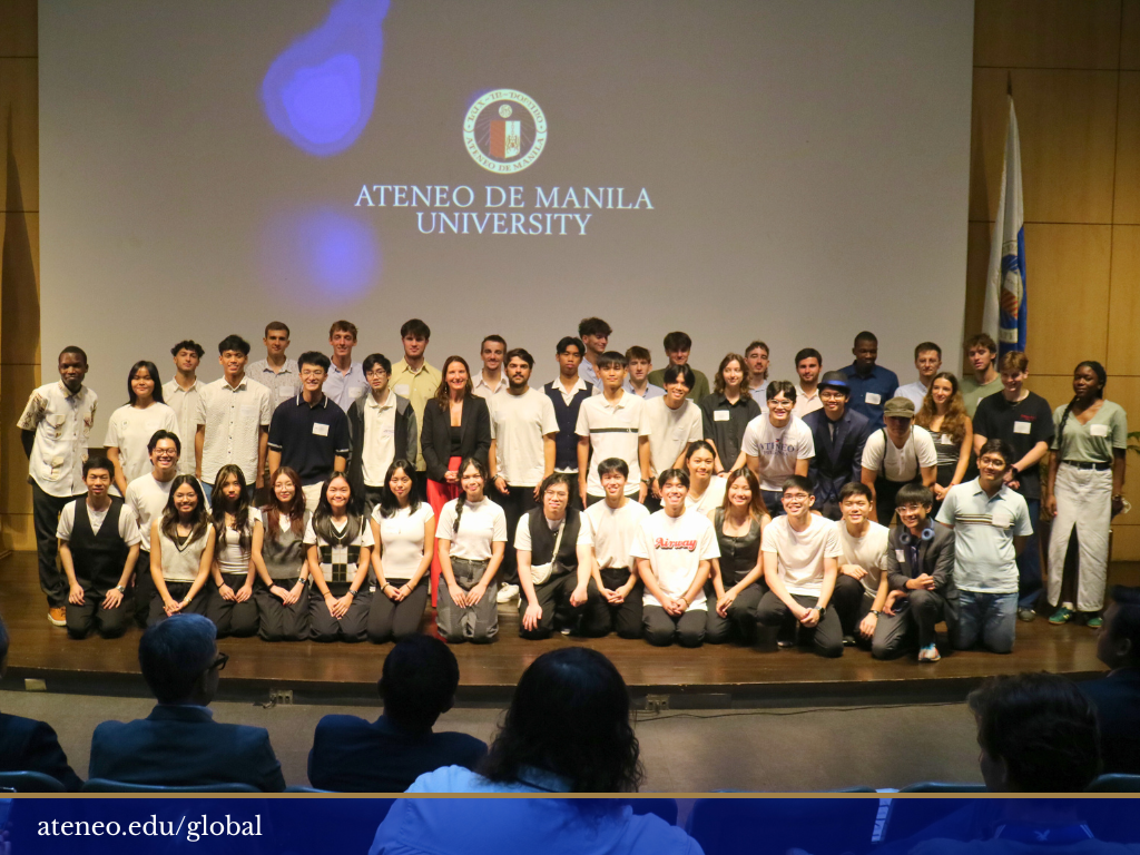 students photo with HE Fontanel