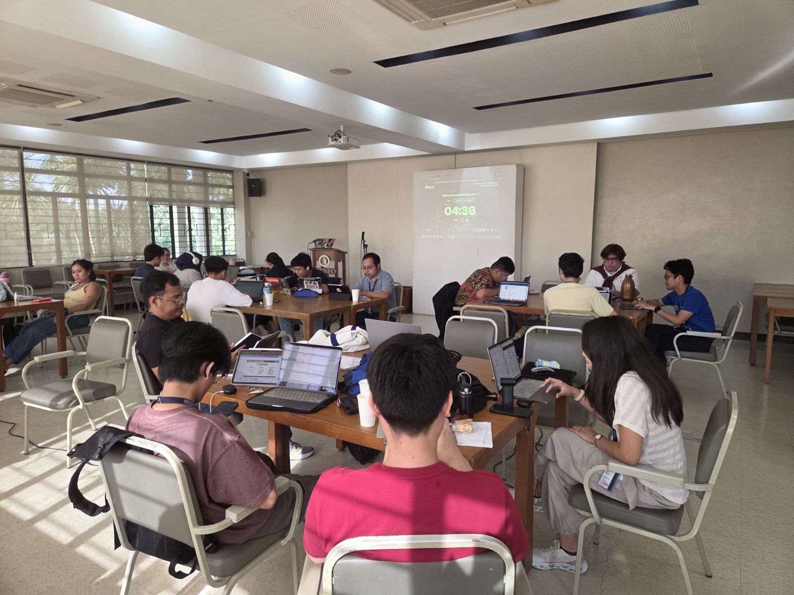 The writing support group in the middle of a session