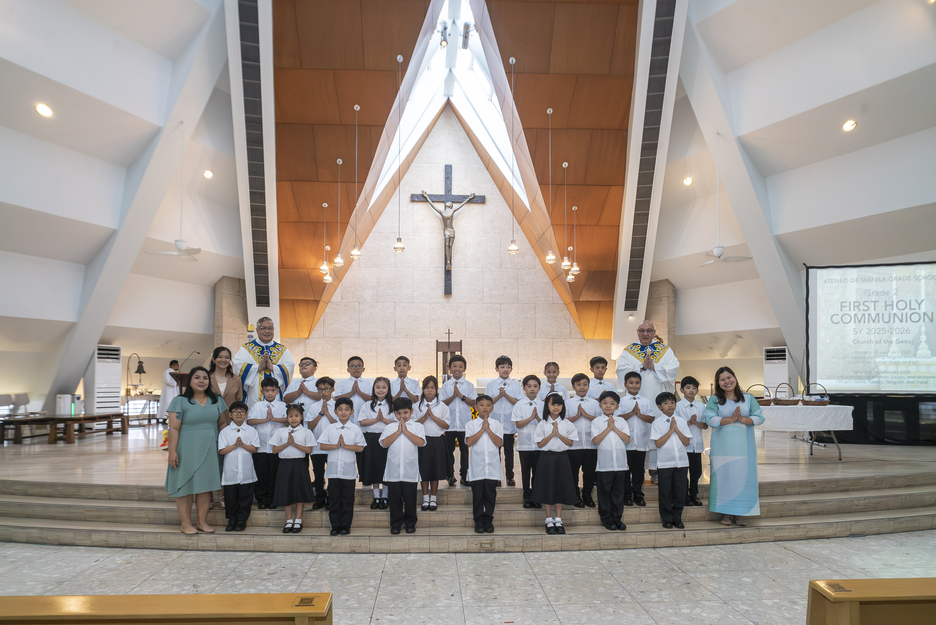 Communicands with Fr Kit and Fr Vic 
