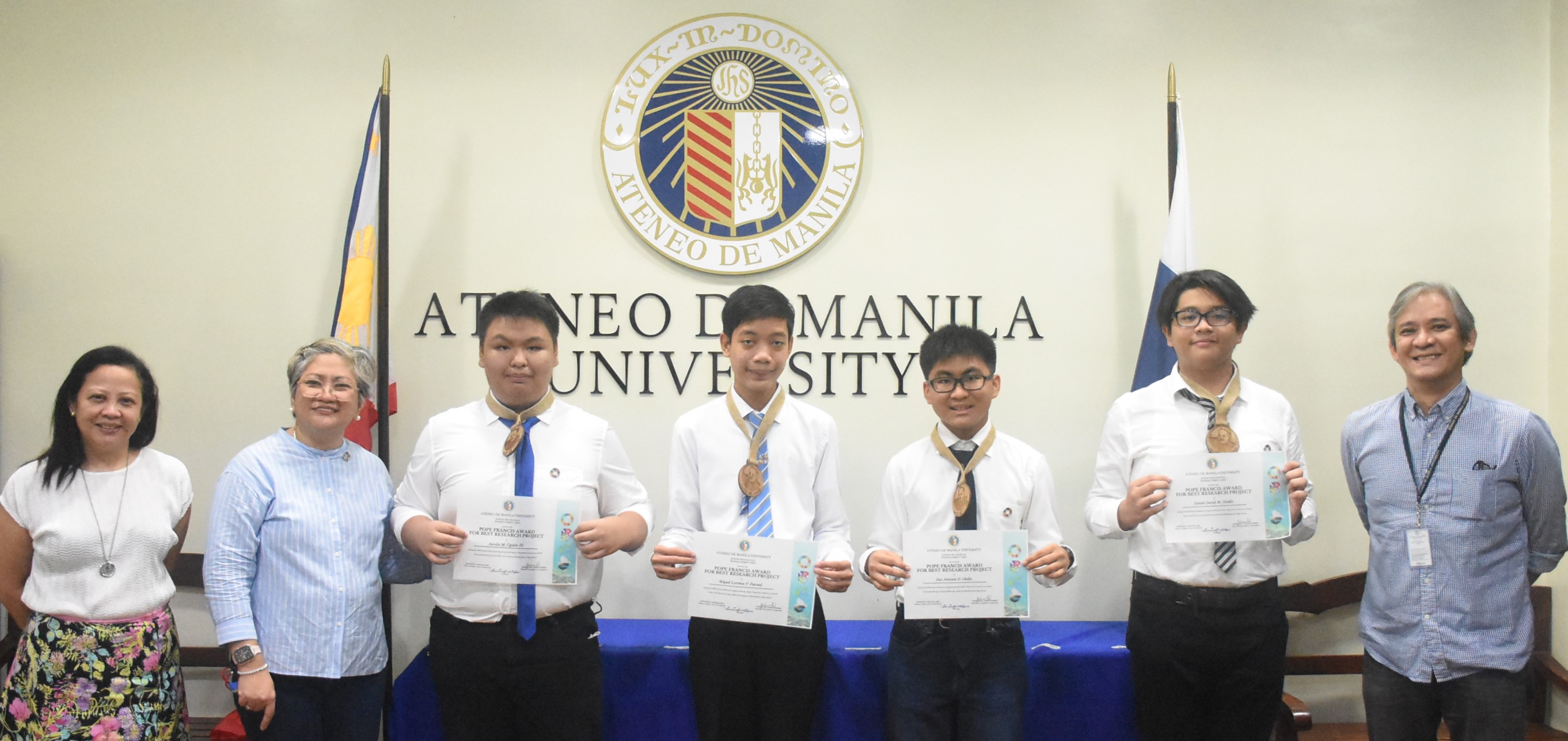 (L-R) Jovy Bactad, Malou Antonio, D3rd Ugalde, Milo Pascual, Cito Obillo, Niel Hinkle, Jonny Salvador