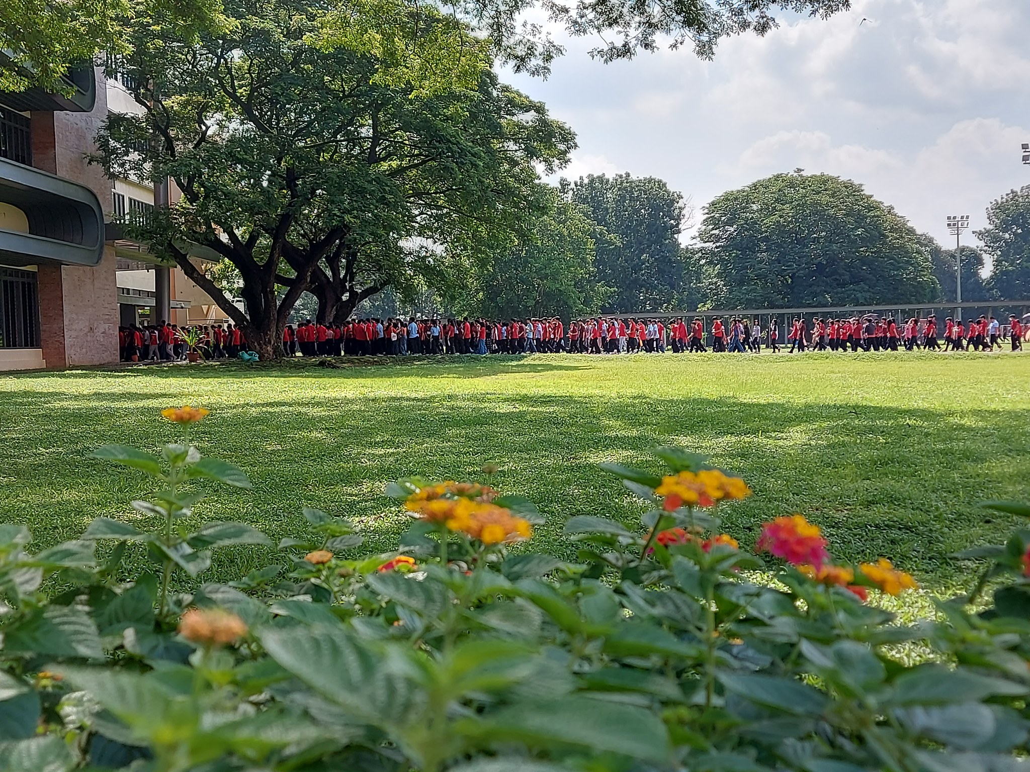 Dressed in red, ASHS students head to the FLC for the Red Mass
