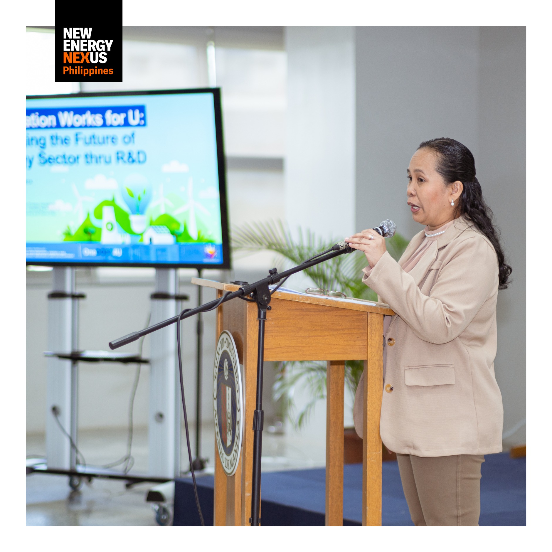 Photo: Keynote speech from Dr Ruby Raterta of DOST-PCIEERD (from New Energy Nexus Philippines Facebook page)