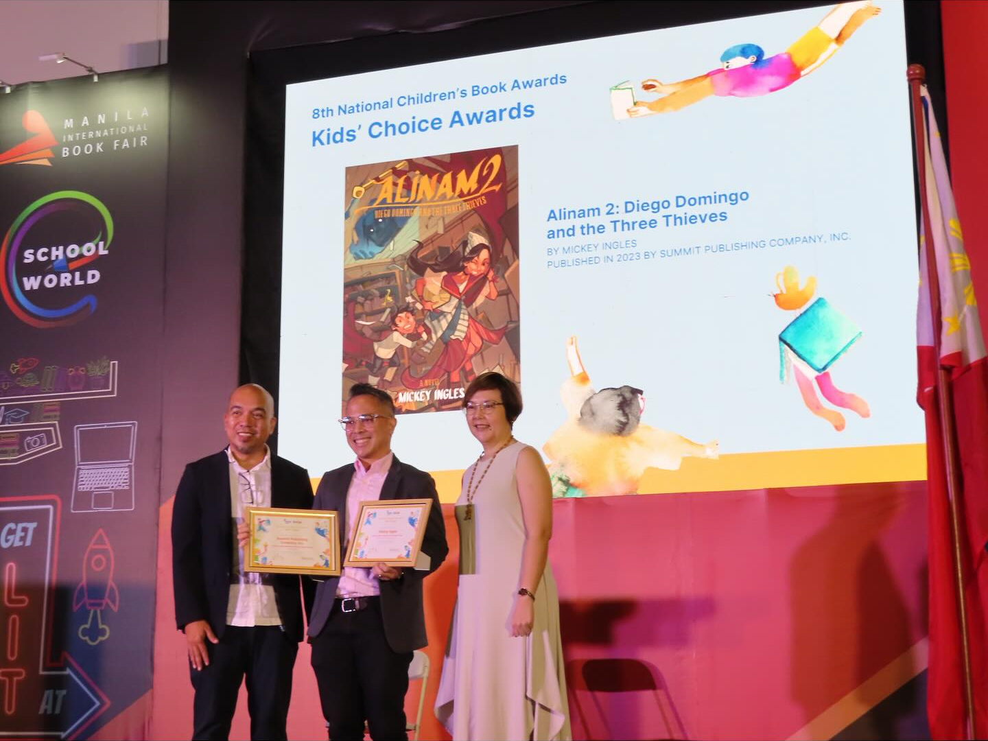 Atty Mickey receiving the award