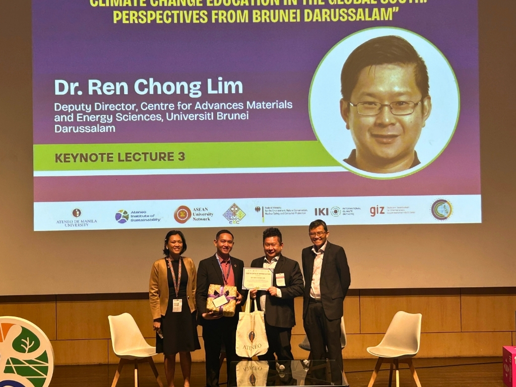 Dr. Ren Chong Lim