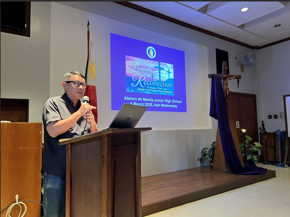 Fr. Robert Rivera, SJ, leads the JHS community in prayer and reflection during the Lenten Recollection, "To Keep a True Lent: Christ's Call Toward Reconciliation," on March 5, 2025.