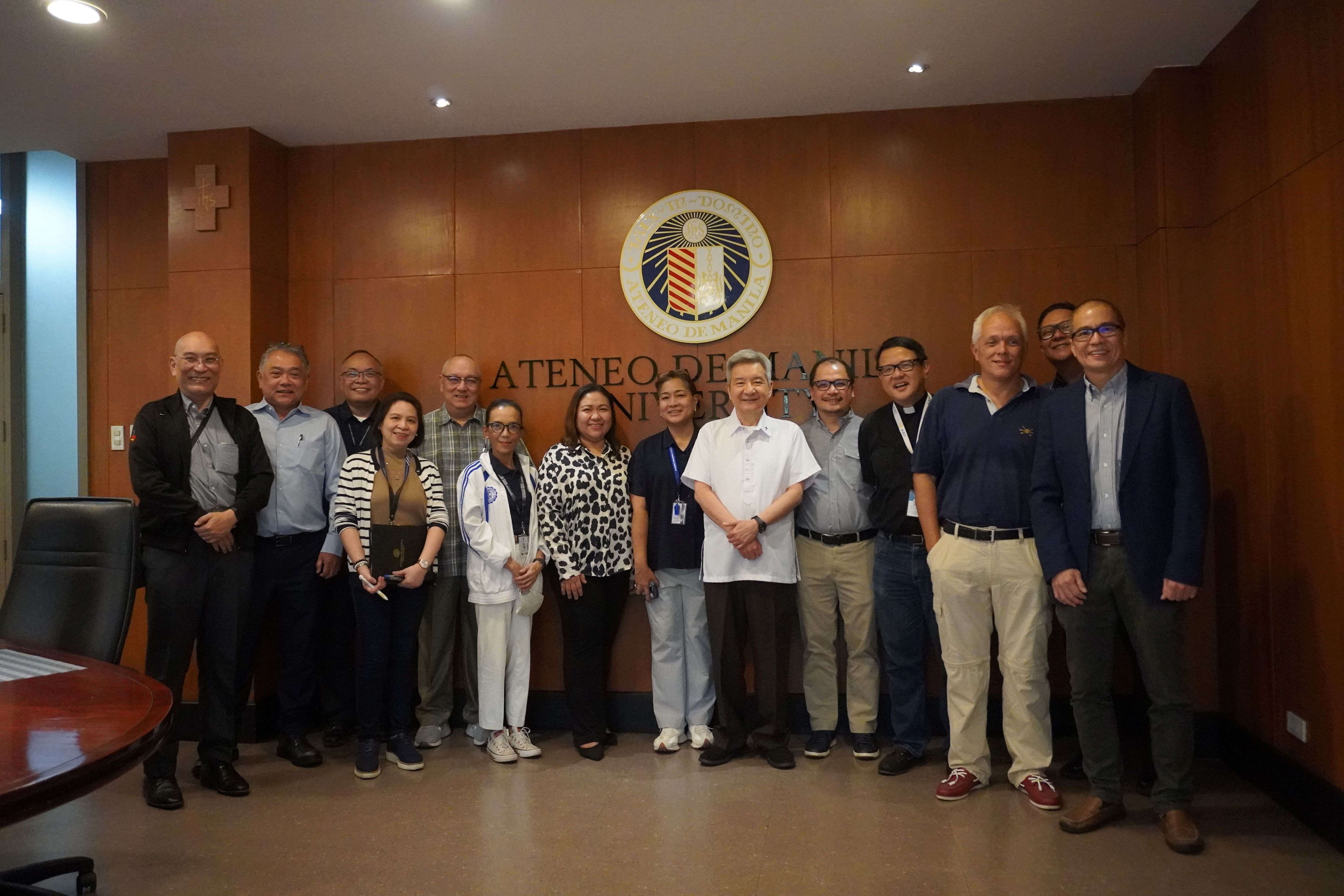 AHS ’84 Class 4A representatives, with Fr. Roberto Rivera, SJ, Chair, Province Commission on Ministries, University President Fr. Roberto Yap, SJ, VPBE Fr. Jonjee Sumpaico, SJ, AJHS Principal Ms. Gen Sanvictores, ASHS Principal Ms. Rosanna Borja, and OUDAA Director Fr. Norberto Bautista, SJ.