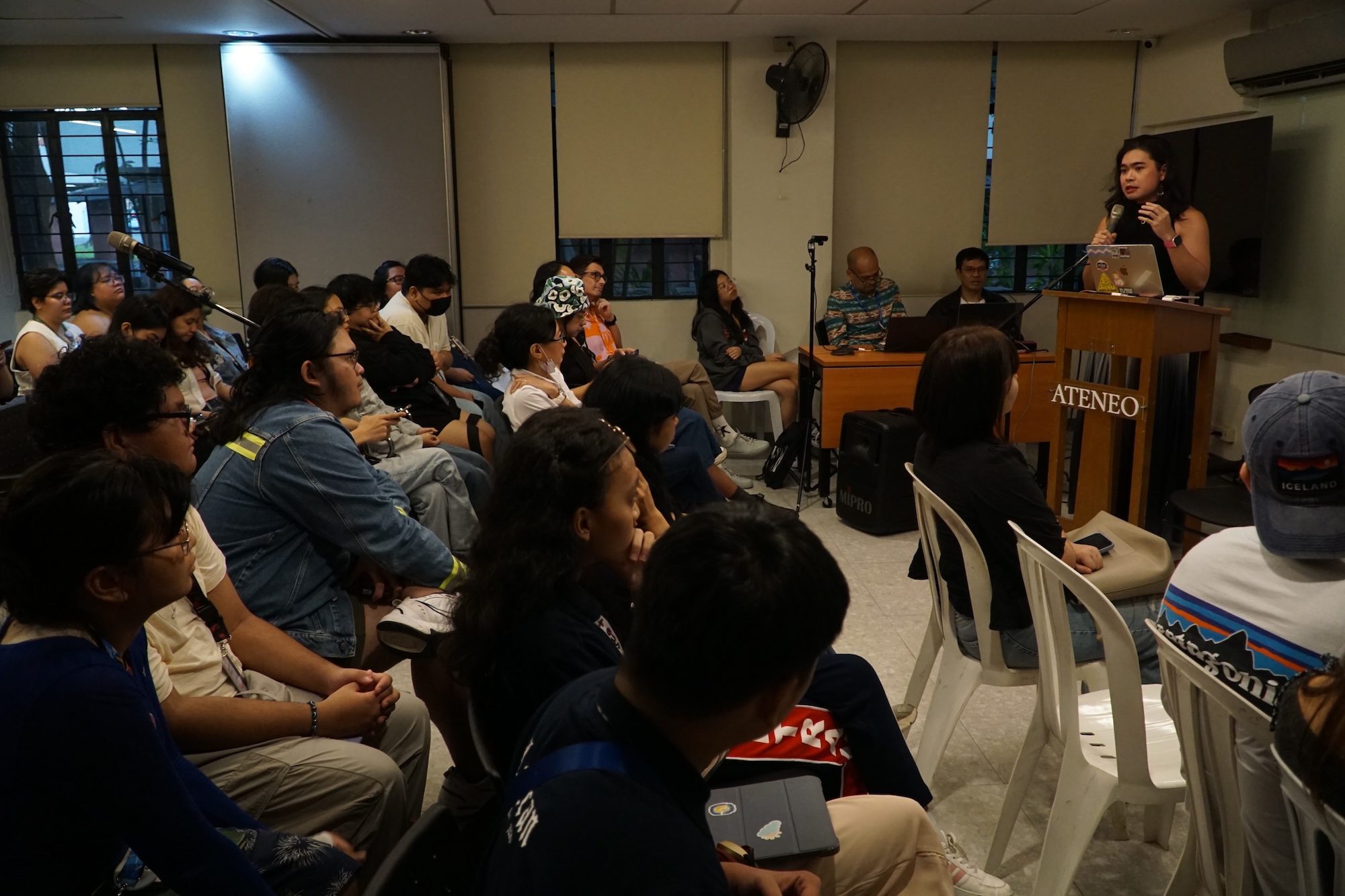 Aaron Philip Dela Cruz during the talk on Doing Queer Artforms