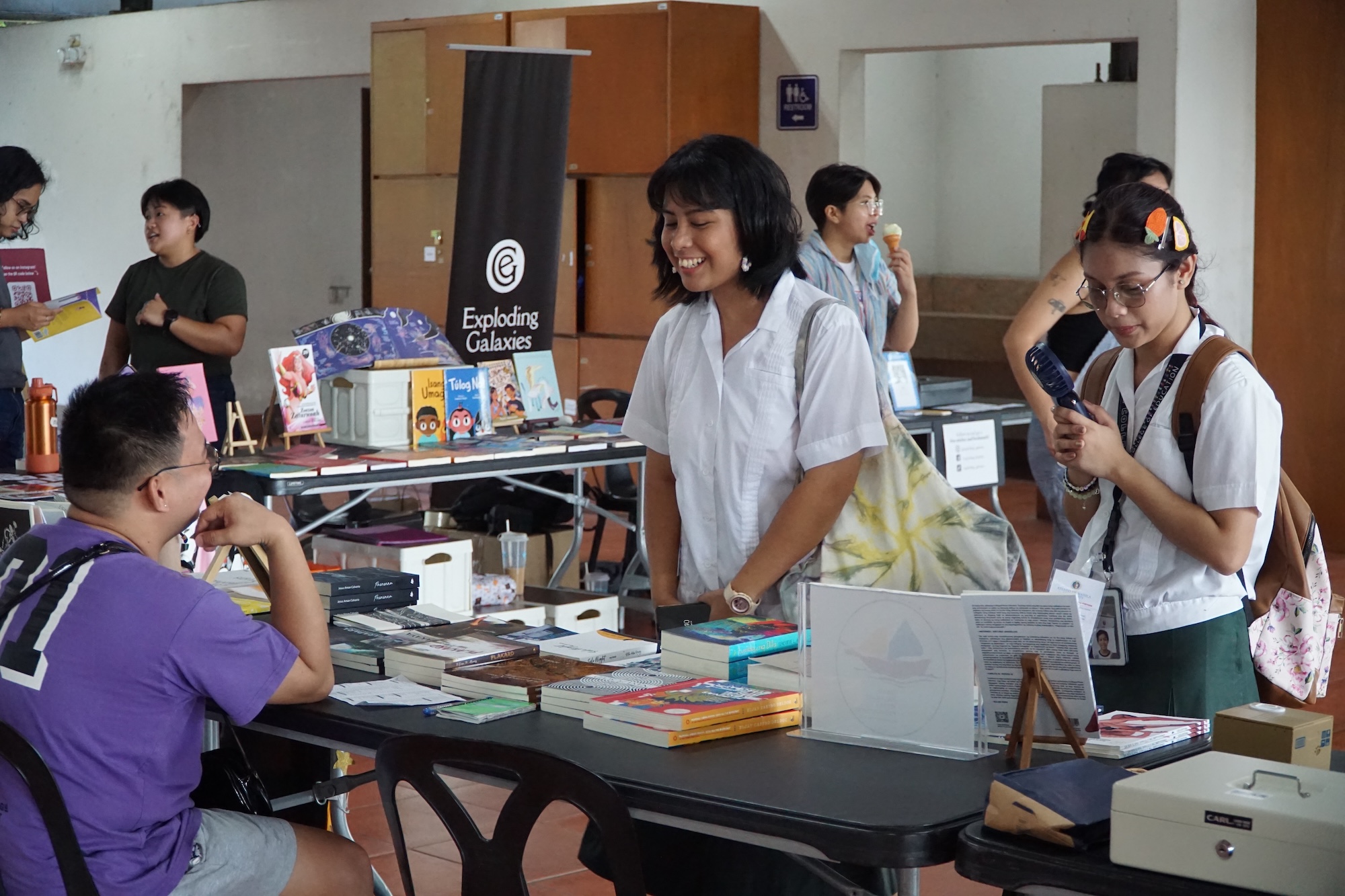 The final day of the festival saw a bazaar and open mic afternoon
