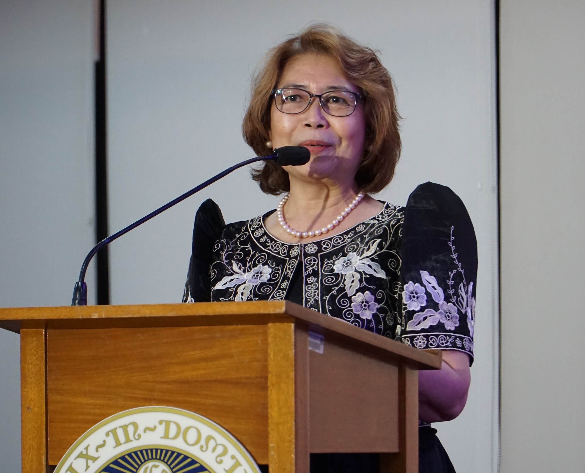 Dr Maria Luz C Vilches