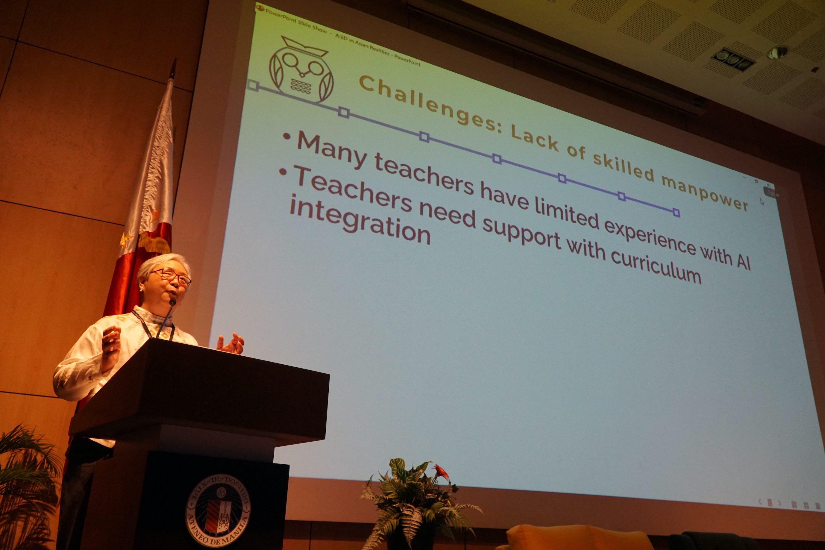 Prof. Ma. Mercedes T. Rodrigo, the conference keynote lecturer, delivering her talk on leveraging AI to enhance underresourced educational systems