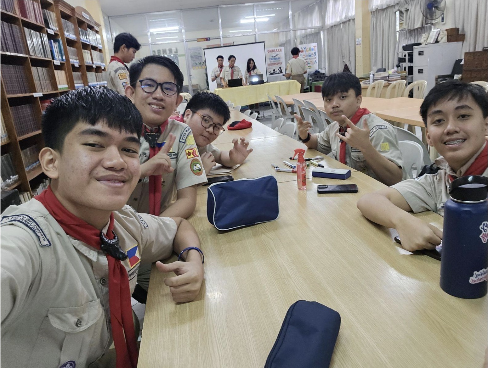 AJHS scouts take a quick selfie before the DSYF begins 