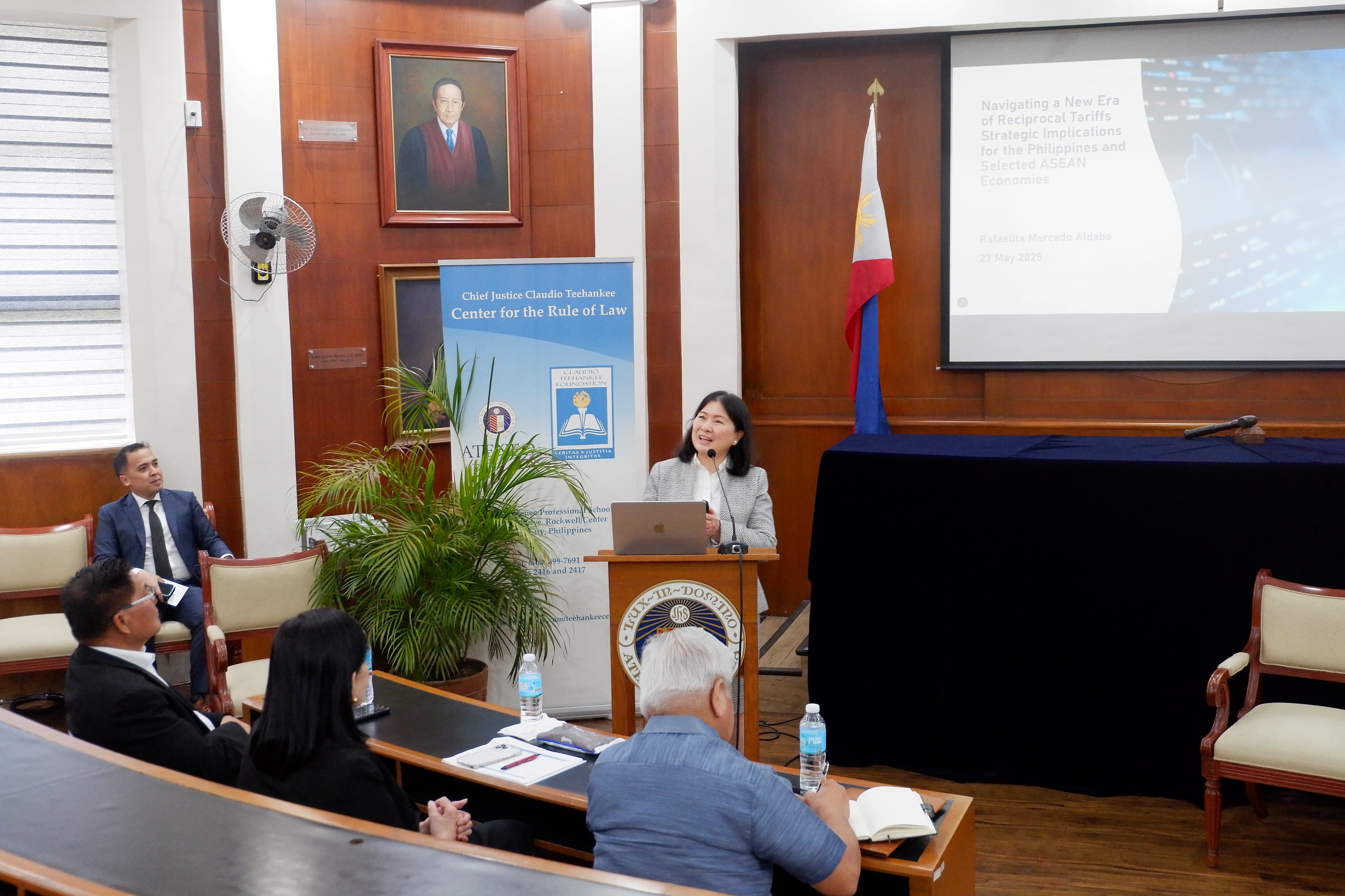 ALS_Trade Wars (Dr Aldaba)