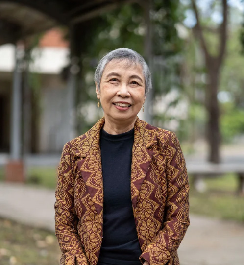 Dr. Cristina Montiel