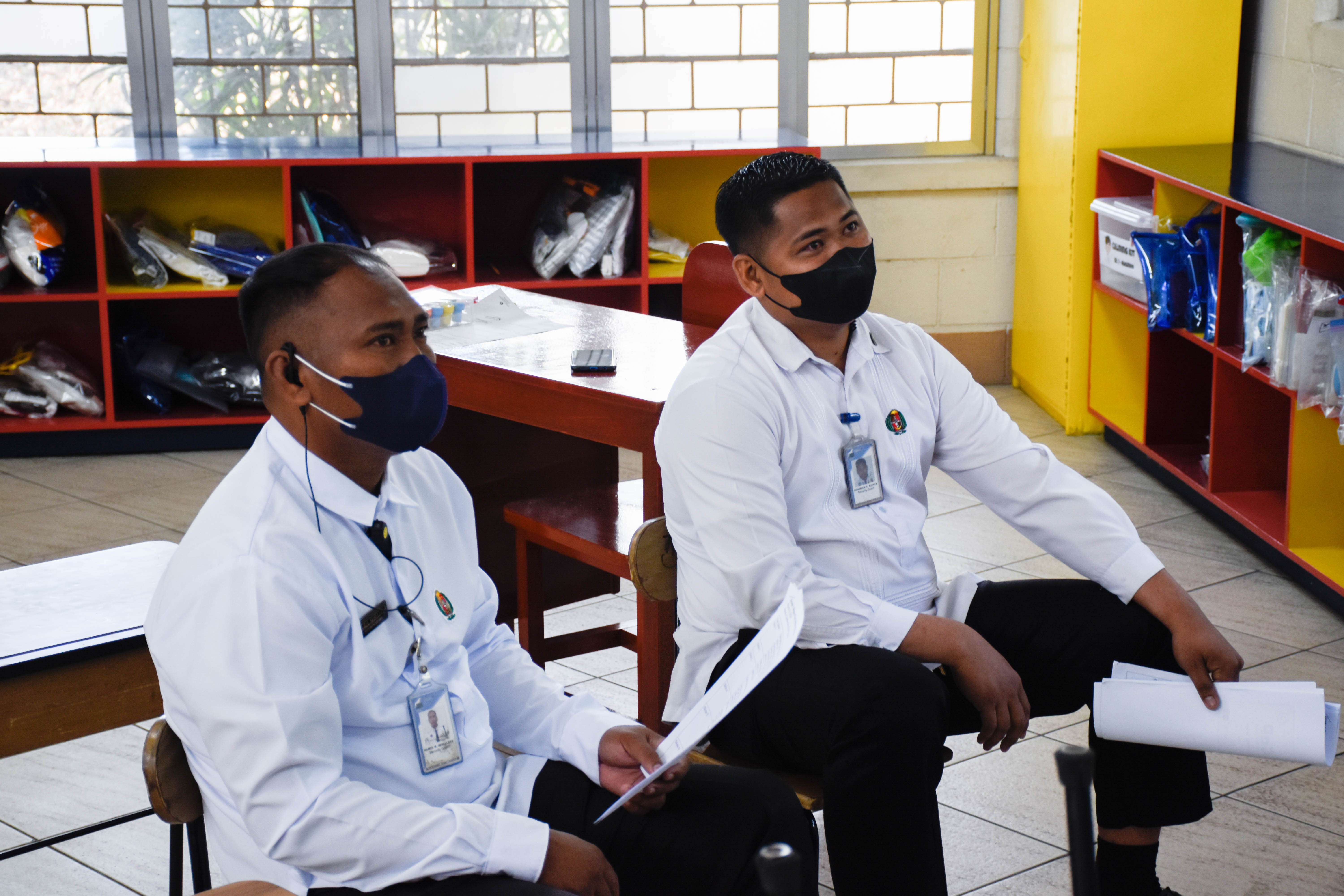 Security guards Kuya Ramel and Kuya Roderick during the Grade 1 Bigay Puso virtual interaction 