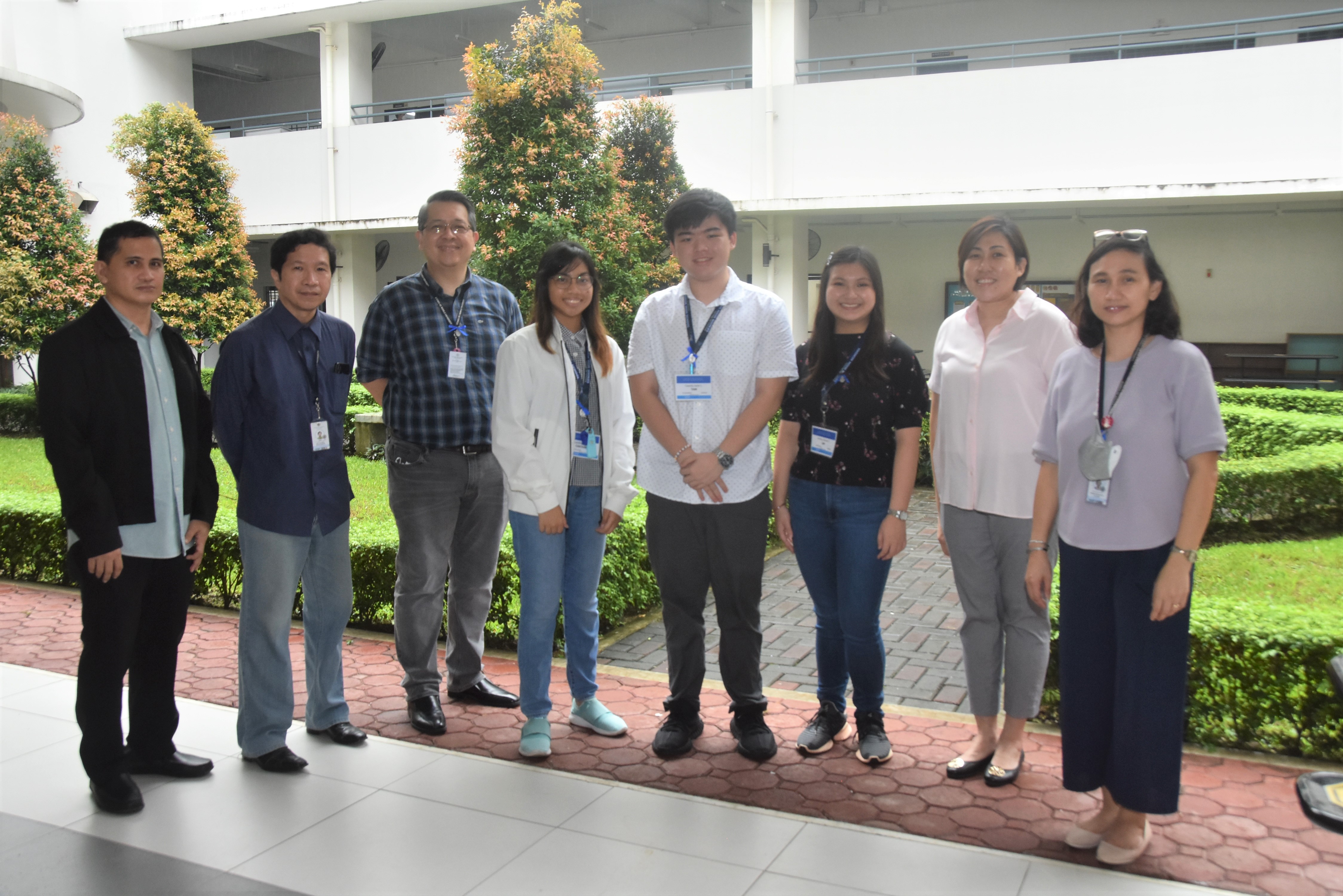 (L-R) Javy Fabello, Louie Melosantos, Noel Miranda, Maggi Castañeda, Cassidy Tan, Amber Lim, Jen Concepcion, Czel Lacson   