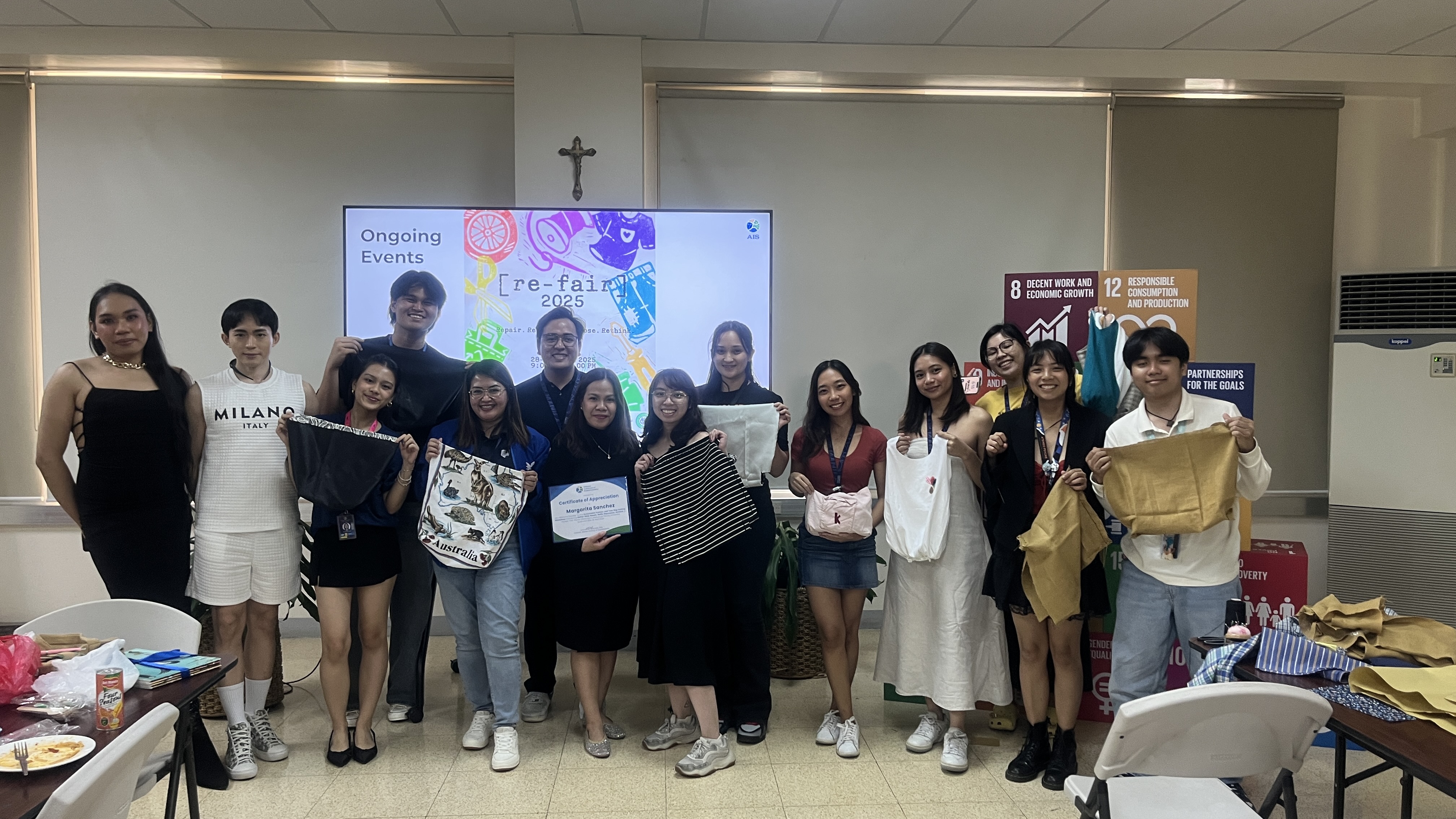 Ms. Rita Sanchez, together with the participants of Sustainable Fashion and Tote Bag Making Workshop
