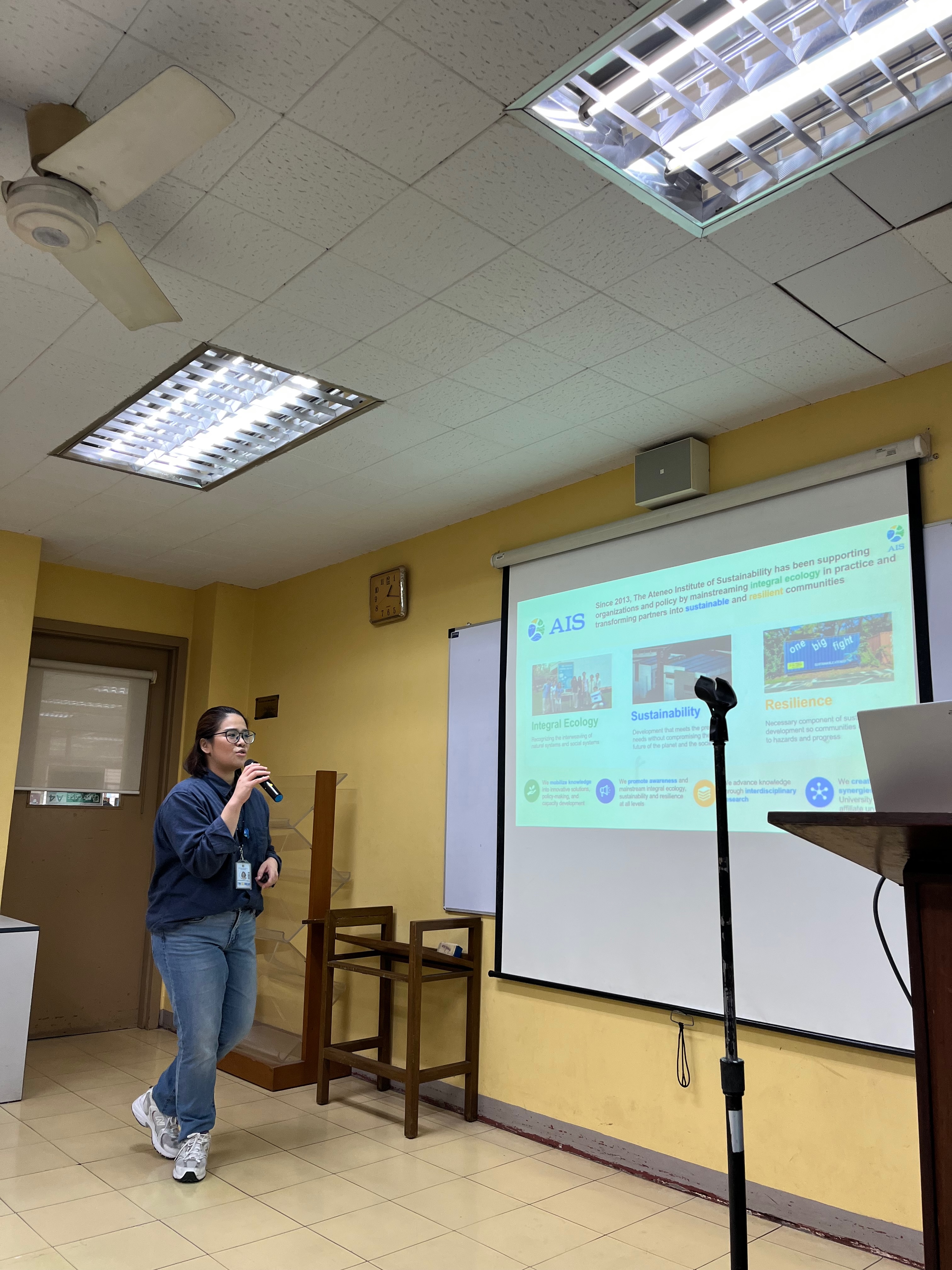 Ms Chris Lacdao, AIS Program Head for SDGs, introduces AIS to the new AGS teachers