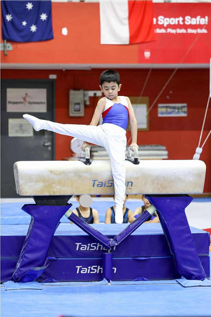 Joe Mendoza in Singapore 