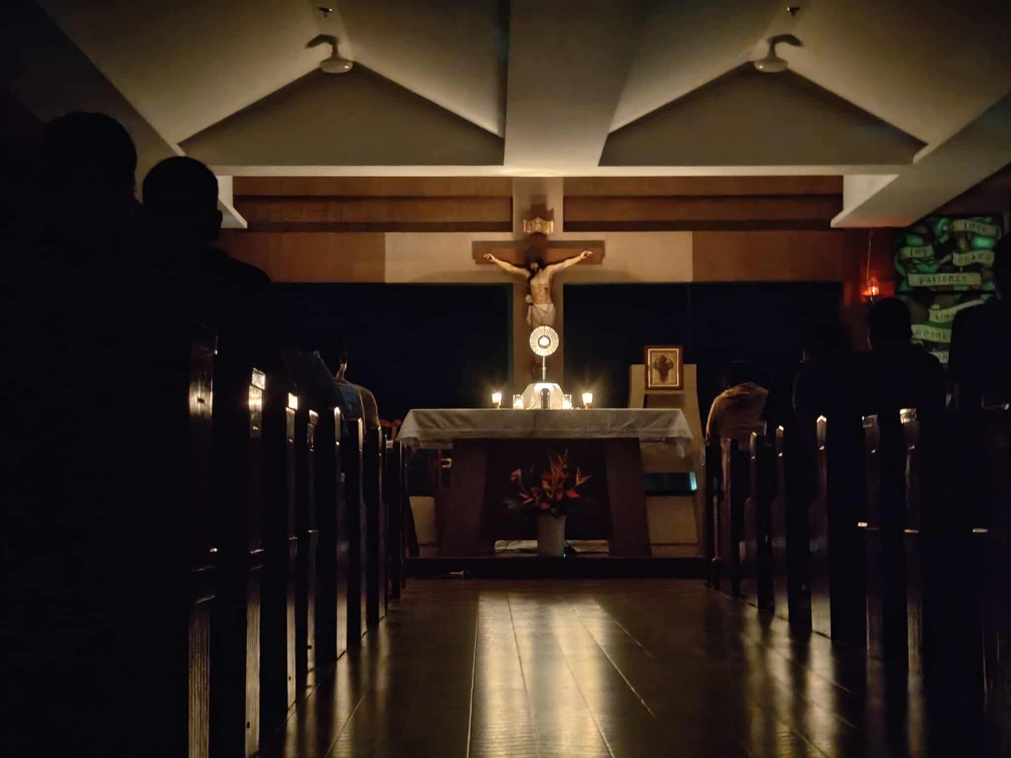 The AJHS community united in prayer and silence during Holy Hour at the AJHS faculty and staff retreat in Maryridge, Tagaytay