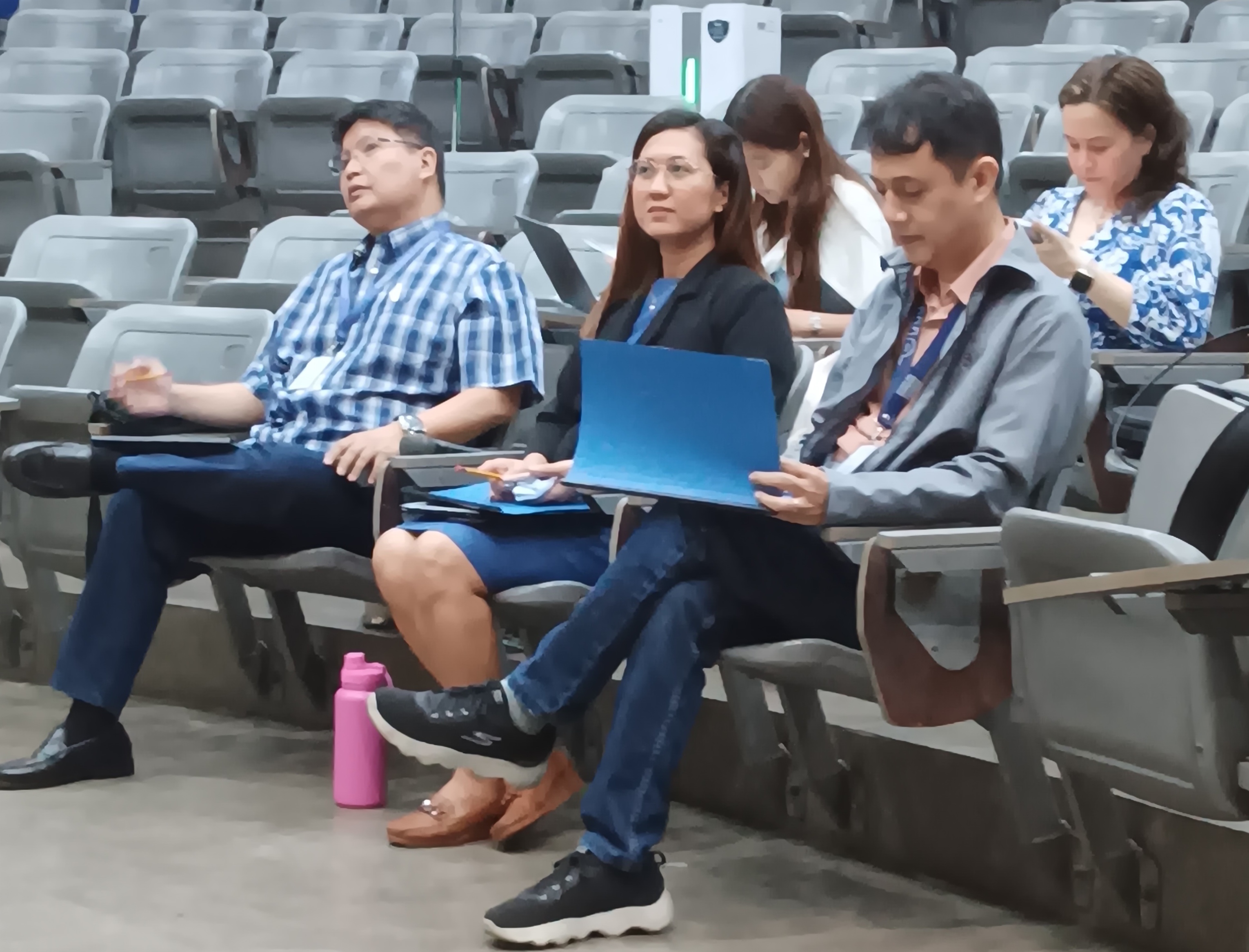 Image: Panel of judges Mr Antonio Feria, Ms Vanessa Malapit and Dr Processo Fernandez Jr