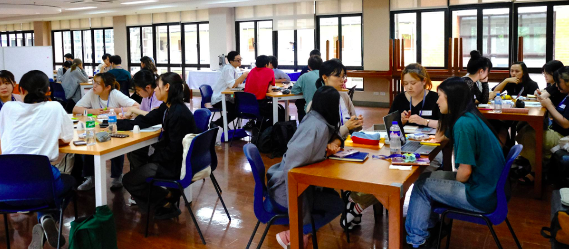 Nagano University Students discussing and collaborating