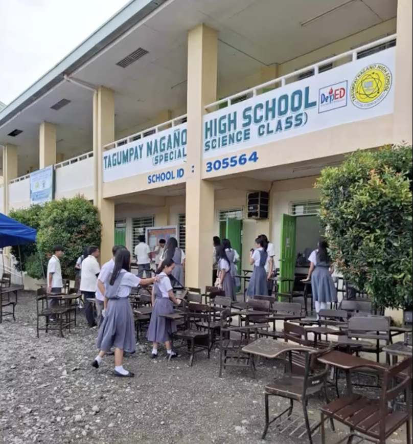 The Tagumpay Nagaño High School community expressing its gratitude to Ateneo de Manila 