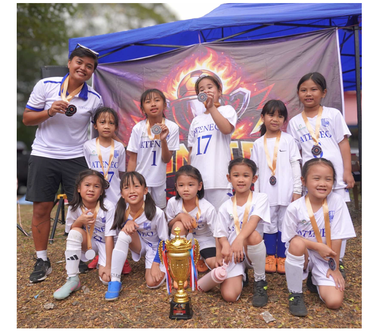 Front row form left: Charlie Dela Cruz, Tala Lorenzo, Lara Martinez, Mia Sto. Domingo, and Livia Lazaro; back row from left: Coach Joyce Semacio, Gabrielle Martinez, Cassiegh Abad, Lexie Enerio, Tebby Baltazar, Bea Catral