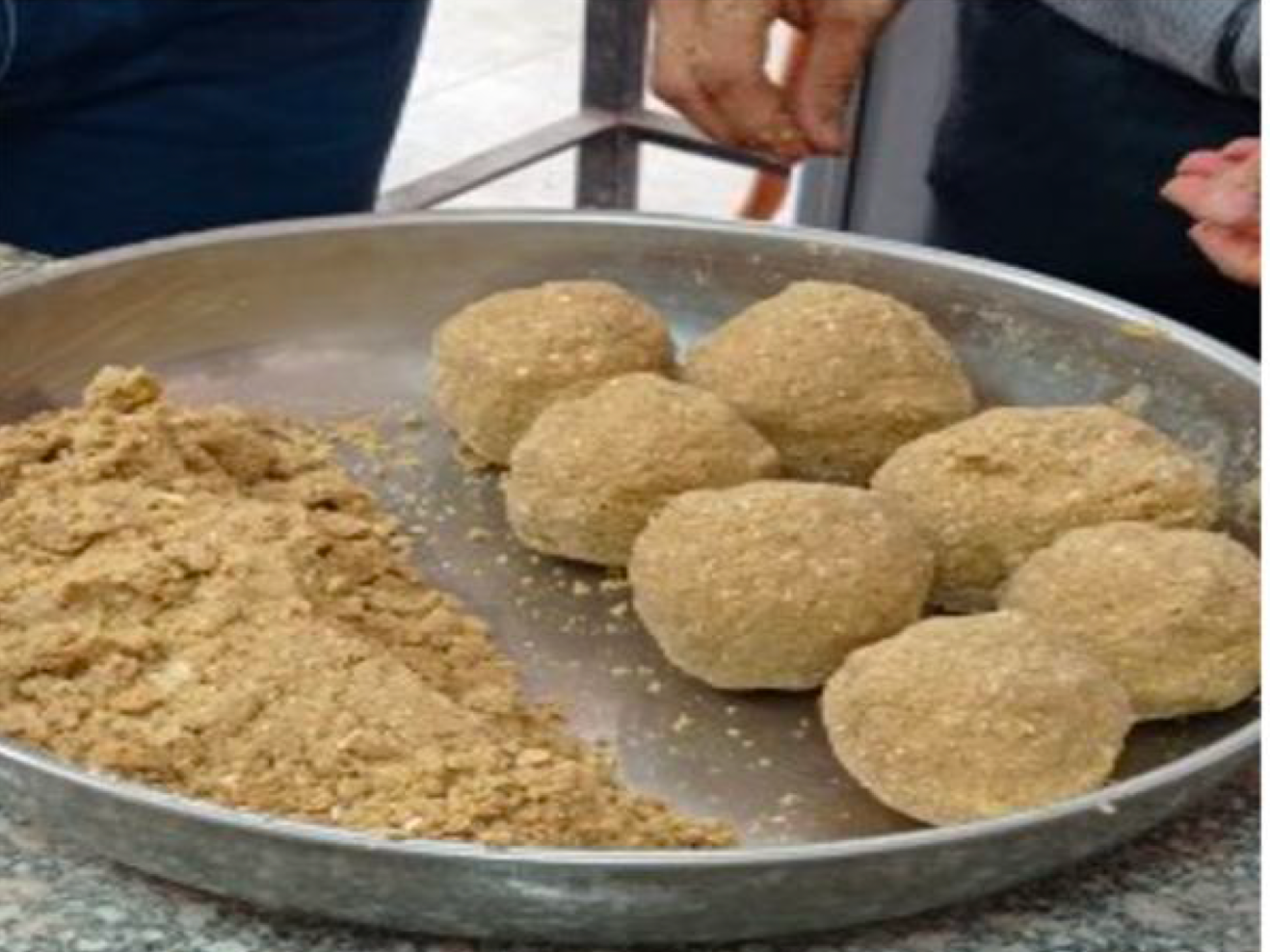 Arabic gum and lecithin