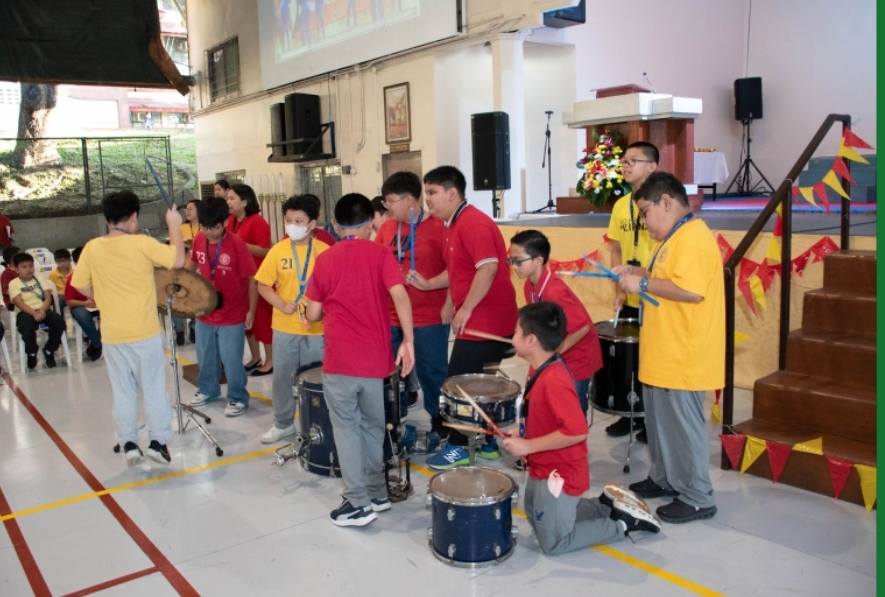 Blues Tambuleros during the Sinulog opening procession
