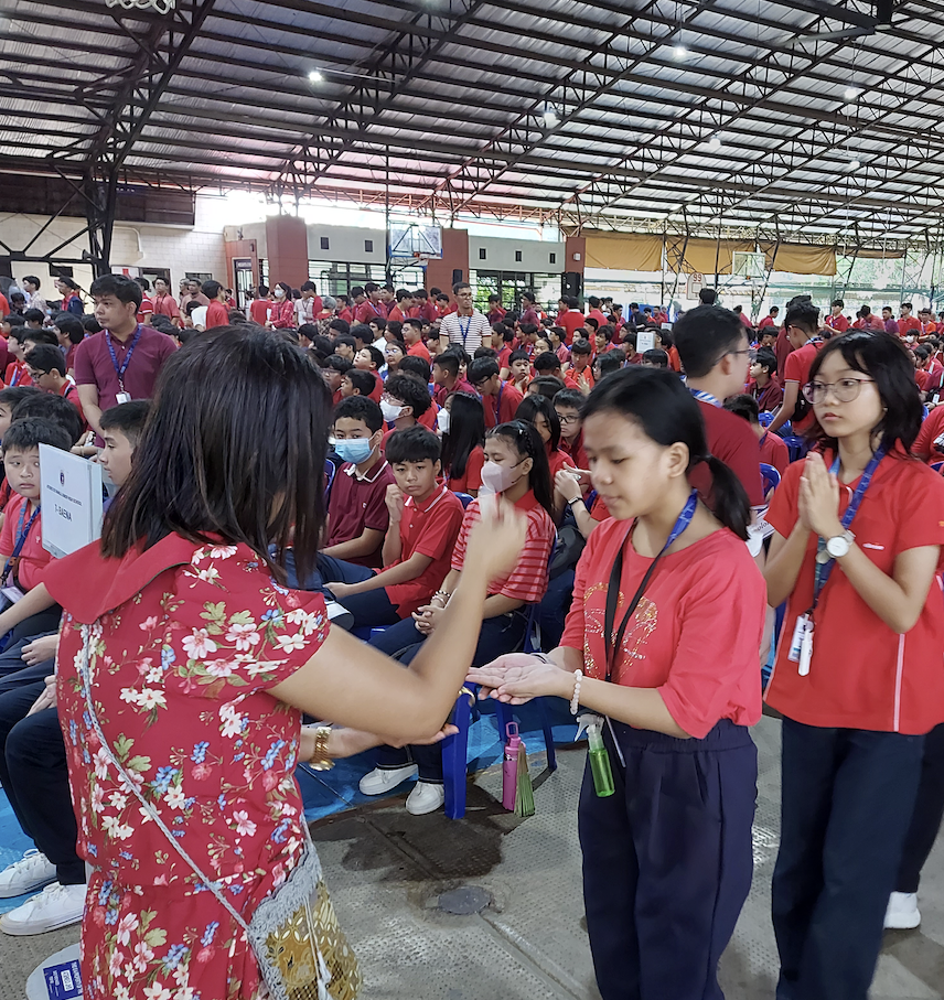 Receiving Holy Communion  