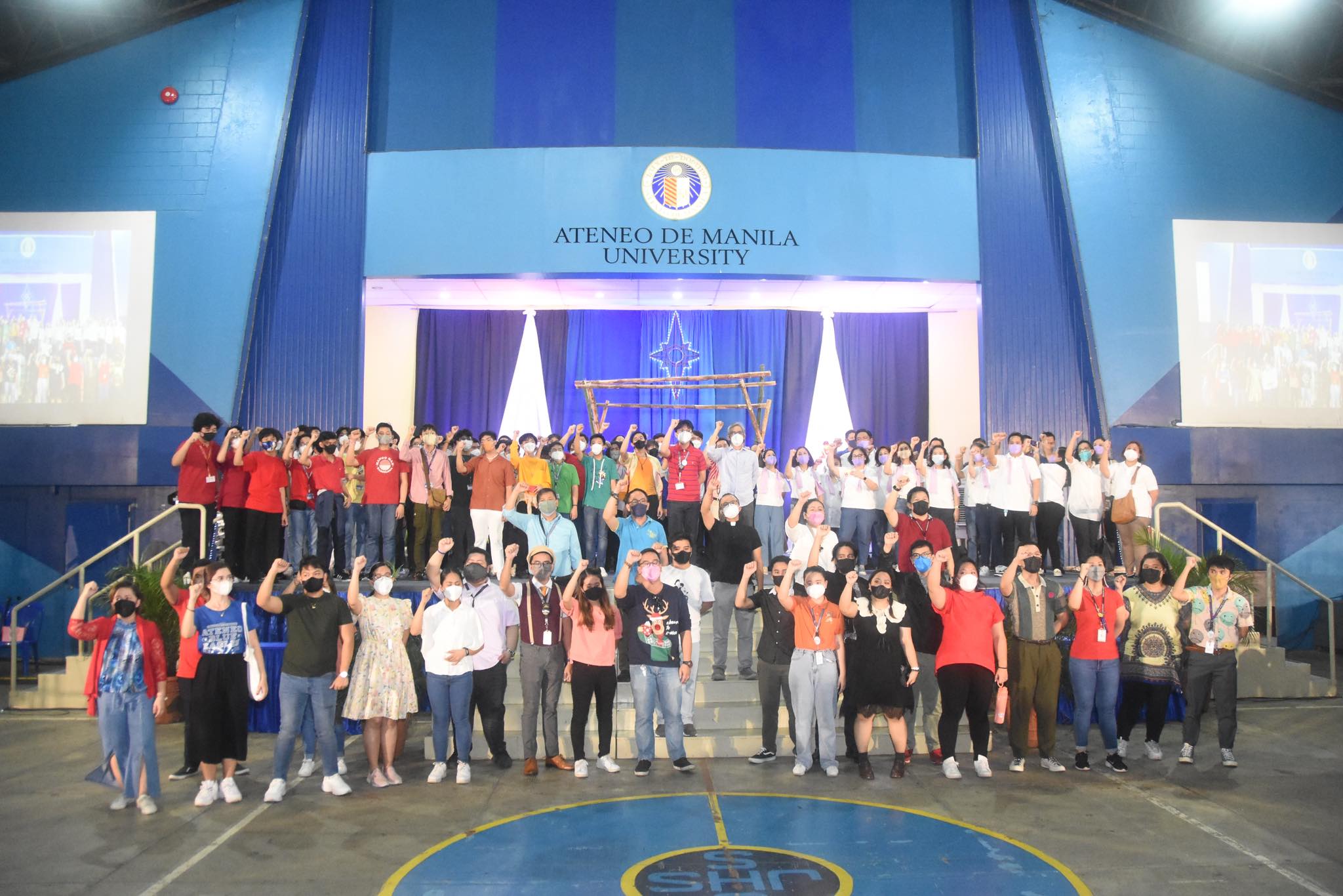 The singing of the 'Song for Mary' closed the AJHS Christmas program.