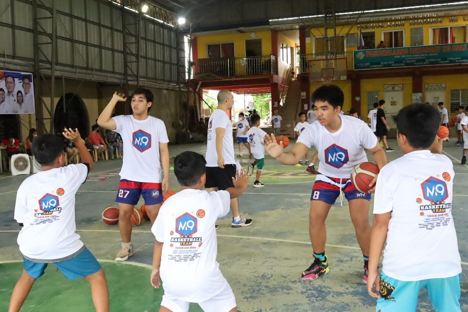 Josh Pagdilao (left) and JV Trinidad