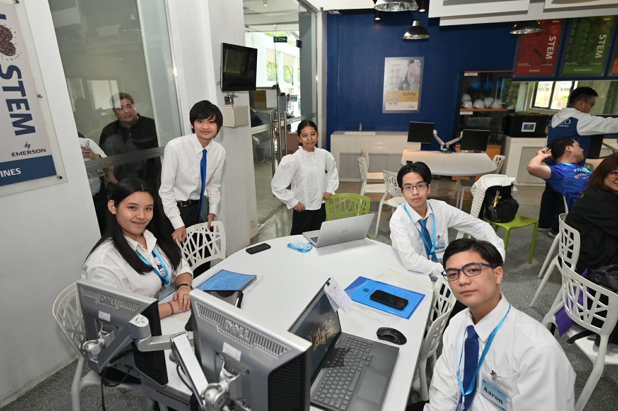 The co-ed Research/Innovation team: Claire Siazon, Gio Nisperos, Lara Bumatay, Marco Nicolas, Aaron Cabrera