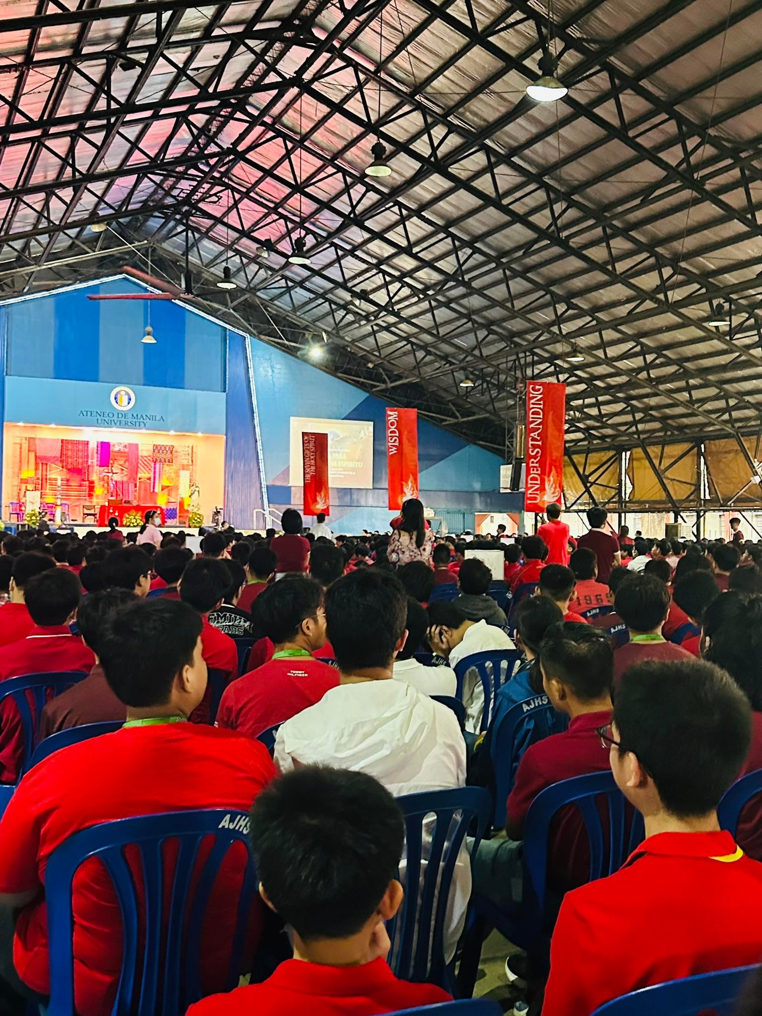 Sa misang ito, hiniling na ipagkaloob ng Banal na Espiritu ang kanyang mga biyaya: ang Biyaya ng Karunungan, Pag-Unawa, Kaalaman, Pagpapayo, Katatagan, Kabanalan at Banal na Pagkatakot sa Diyos.