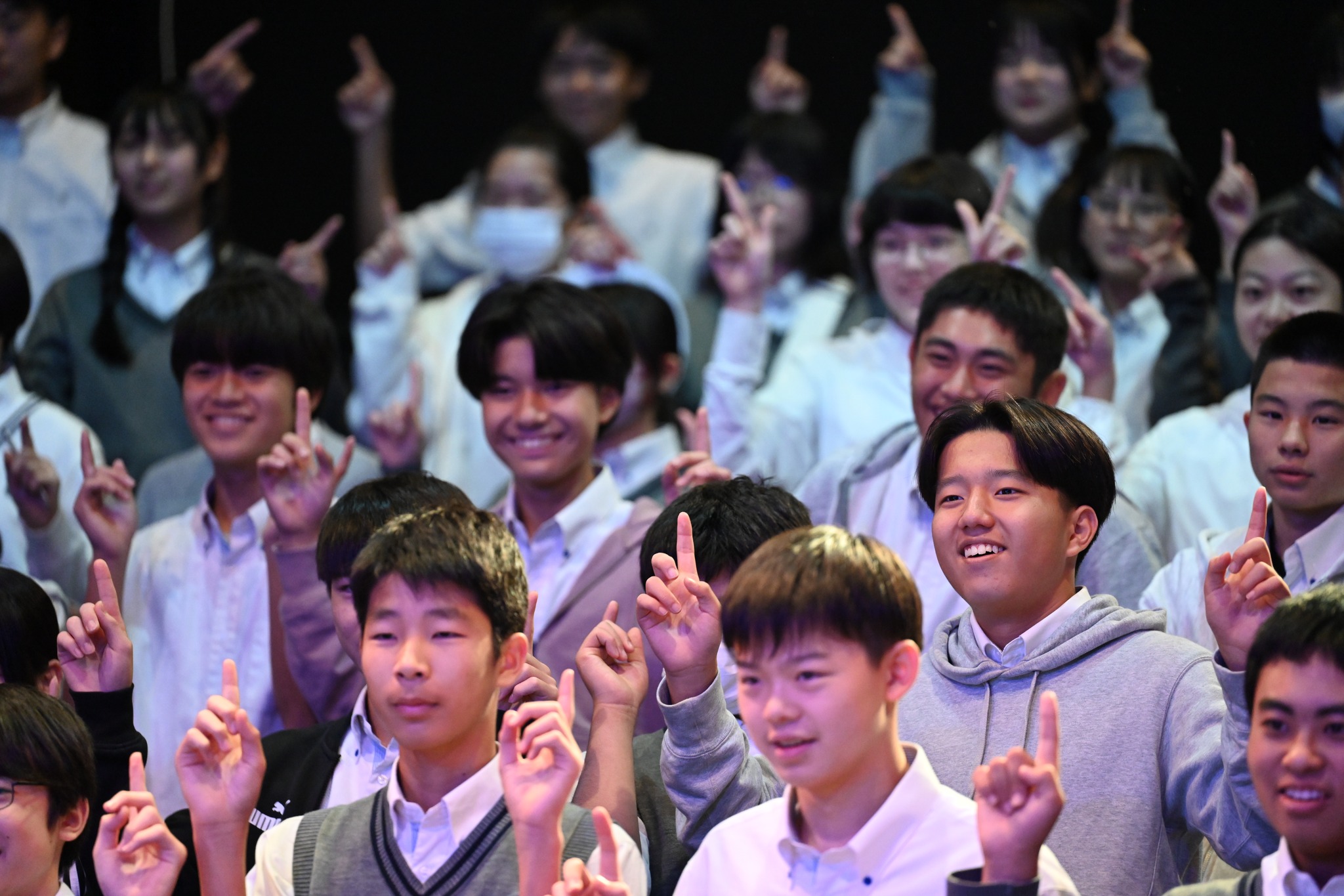 Sophia Fukuoka students learn from IndAK