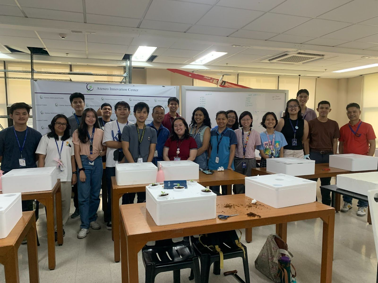 Hydroponics Workshop group photo