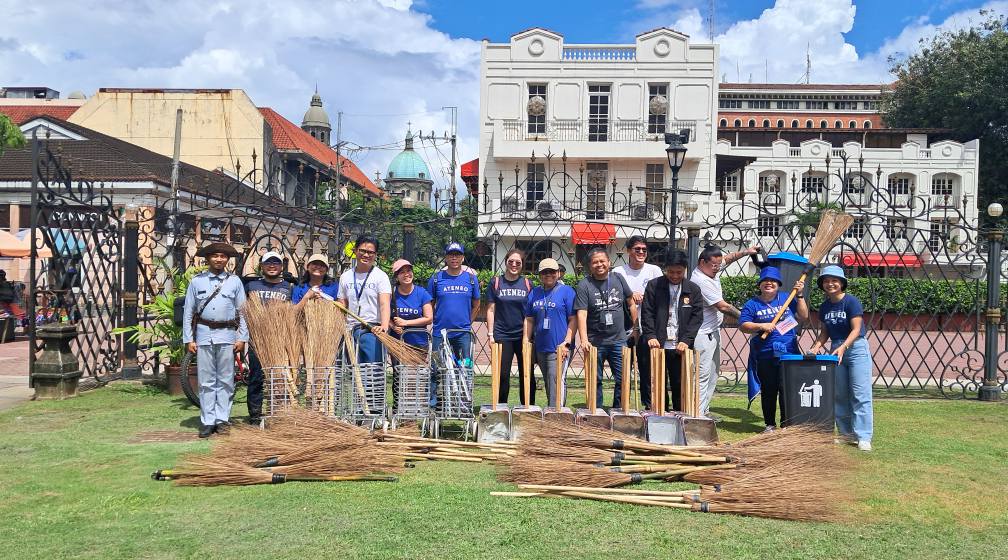 turnover of cleaning materials 