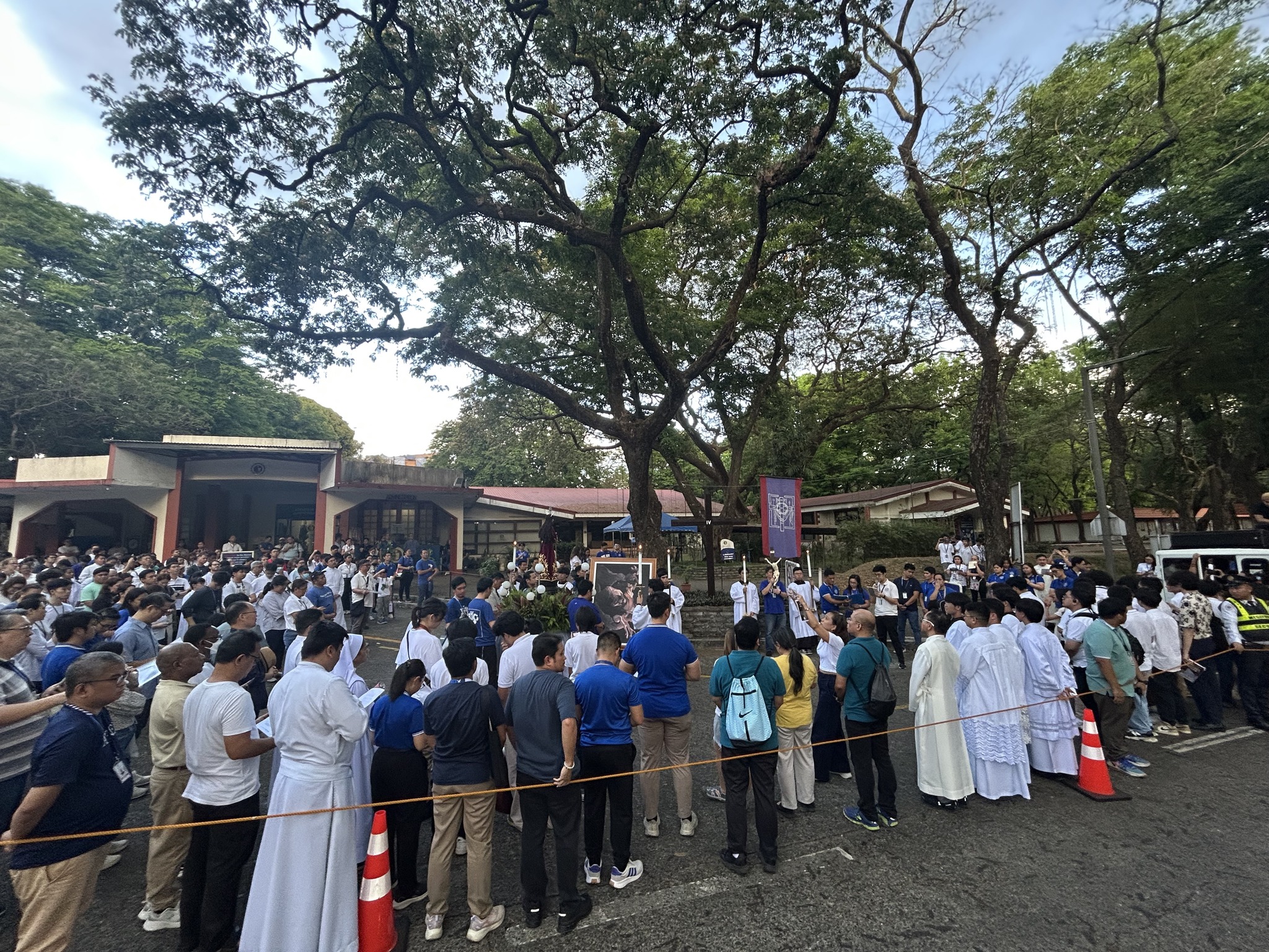 4th Station: Jesus Meets His Mother