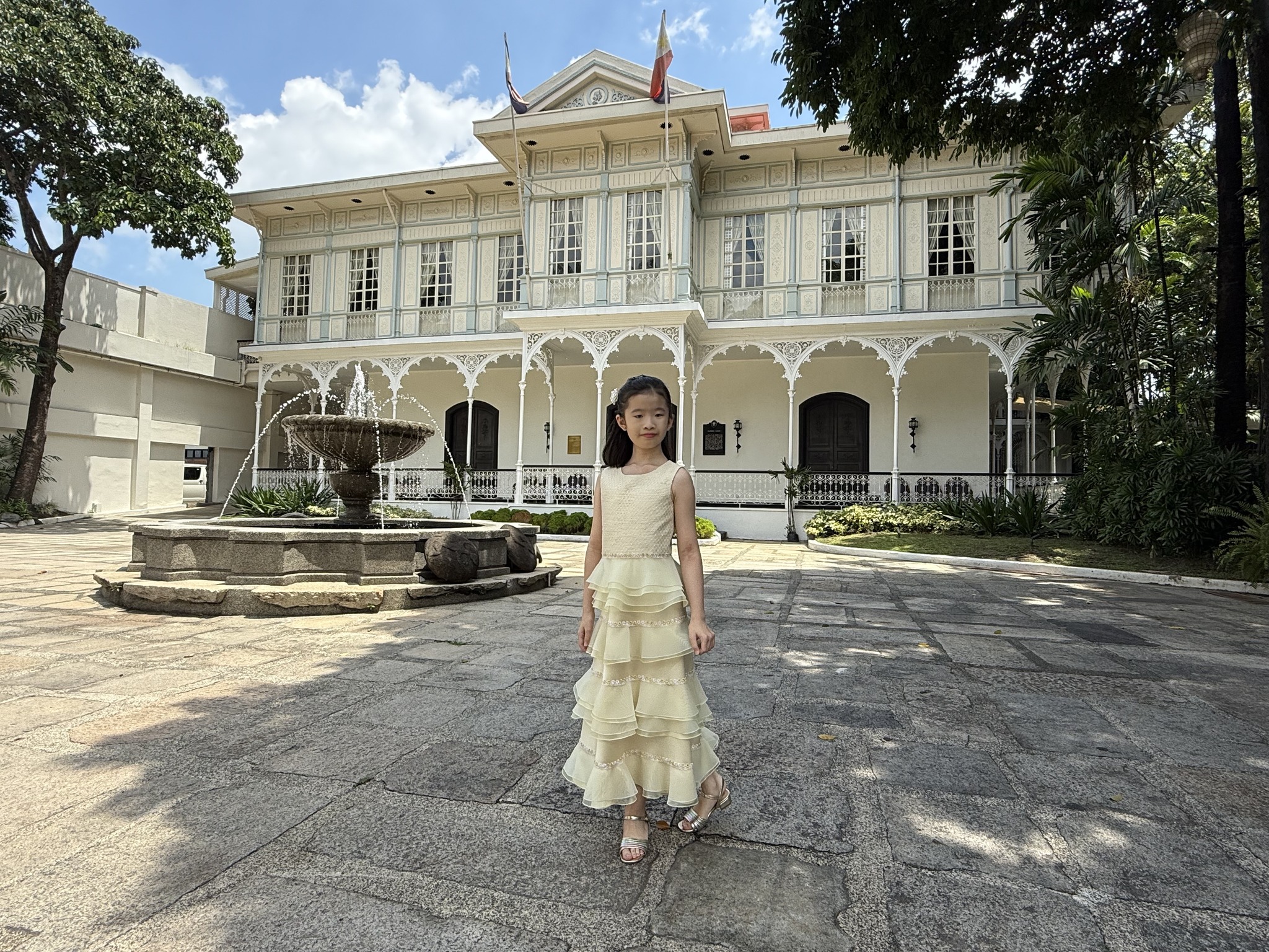 Zia Uy at Goldenberg Mansion