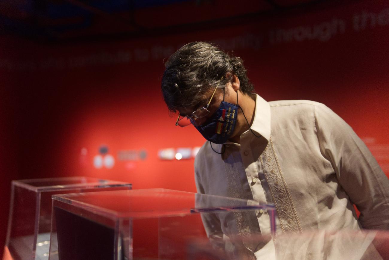 Amb Jorge Moragas, Spanish ambassador to the Philippines at the Ateneo Art Gallery