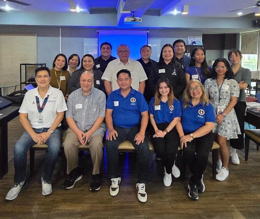 Ateneo de Manila University’s Office of University Development and Alumni Affairs (ADMU-OUDAA) and Ateneo de Naga University’s Office of Alumni Relations (ADNU-OAR) pose for a picture together.