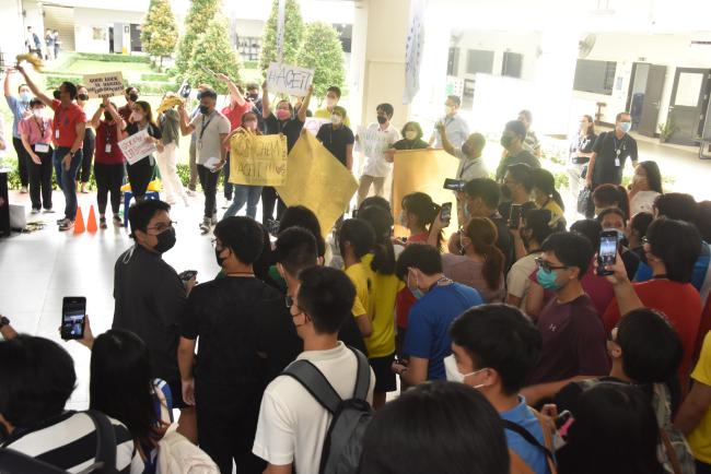 Photo by Chris De Luna of ASHS ITC 