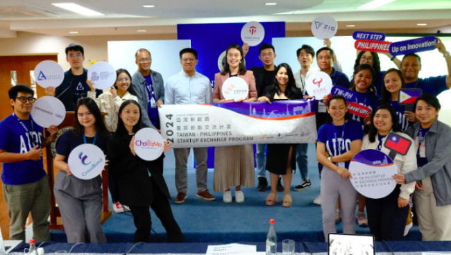 Group photo after Pitching Session