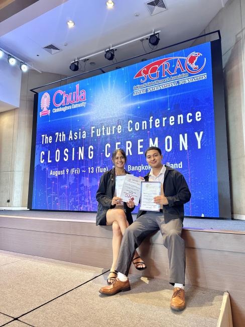 Muhi and Armengol at the Conference