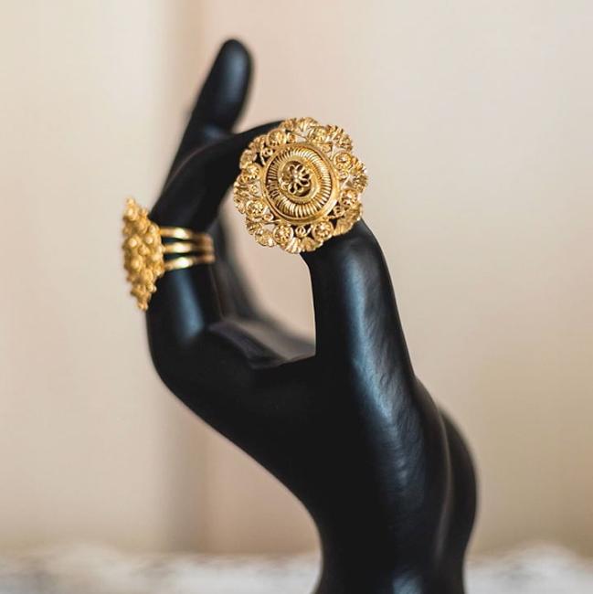 Relikaryo Ring by Kaya Mana