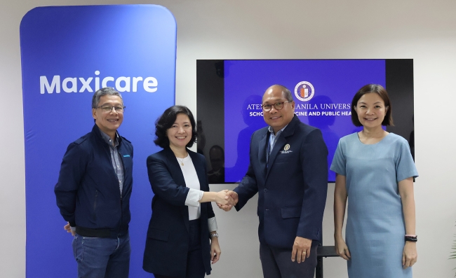 Maxicare executives, ASMPH dean, and ACRI director sign MOU