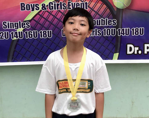 Gael Abacan lawn tennis 10U doubles champ 