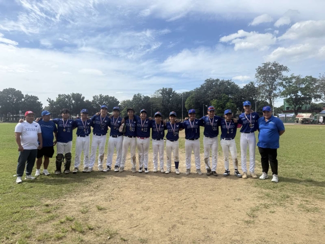 (L-R) Head Coach Pepe Jose, Asst. Coach Emer Barandoc, Janko Sevilla, Qio Sevilla, Mio Silva, Ethan Galvez, Tres Saguisag, Migs Cruzat, Enzo De Guzman, Ponce Ignacio, Raffy Blaza,  Tommy Oblea, Sancho Afuang, Mio Ilagan, and Asst. Coach Junjun Bonifacio 