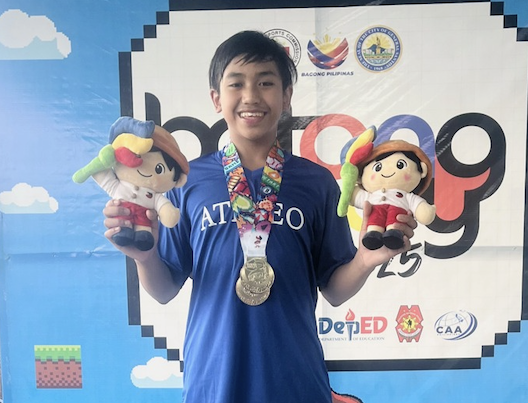 Double gold medalist for Batang Pinoy Cross Acal  