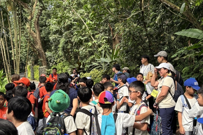 AGS grdae 3 boys gearing up for the mindfulness walk 